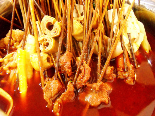 四川冒菜,串串香,麻辣烫的区别你知道吗?